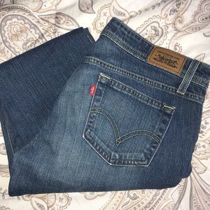 Nice pair of Levi Bootcut Jeans 518